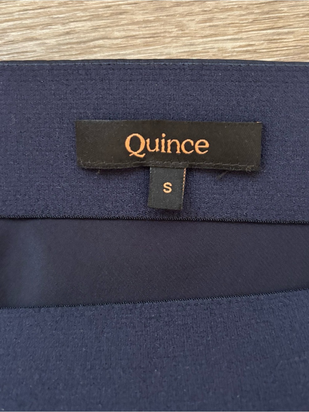 Quince 100% Washable Silk Mini Skirt Navy
Women’s Small - Picture 8 of 11